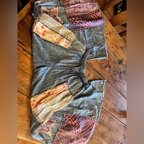 Blue Velvet extreme wide leg patchwork star jeans size small - Picture 12 of 13